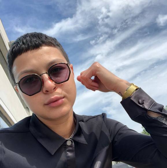 Meet your Posher, Nikka - Picture 1 of 1